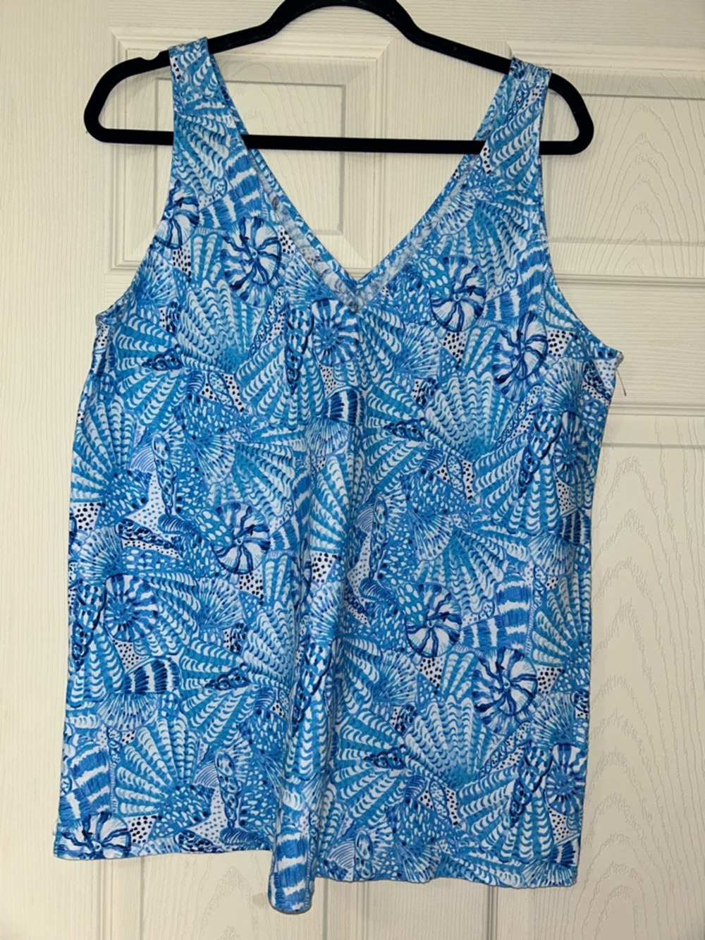 Lilly Pulitzer Blue Shell-Print V-Neck Tank